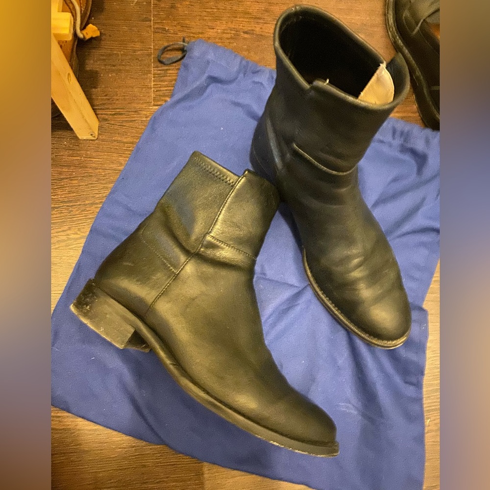 Stuart weitzman black ankle boots